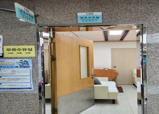 수유시설 대표사진(선택된사진)